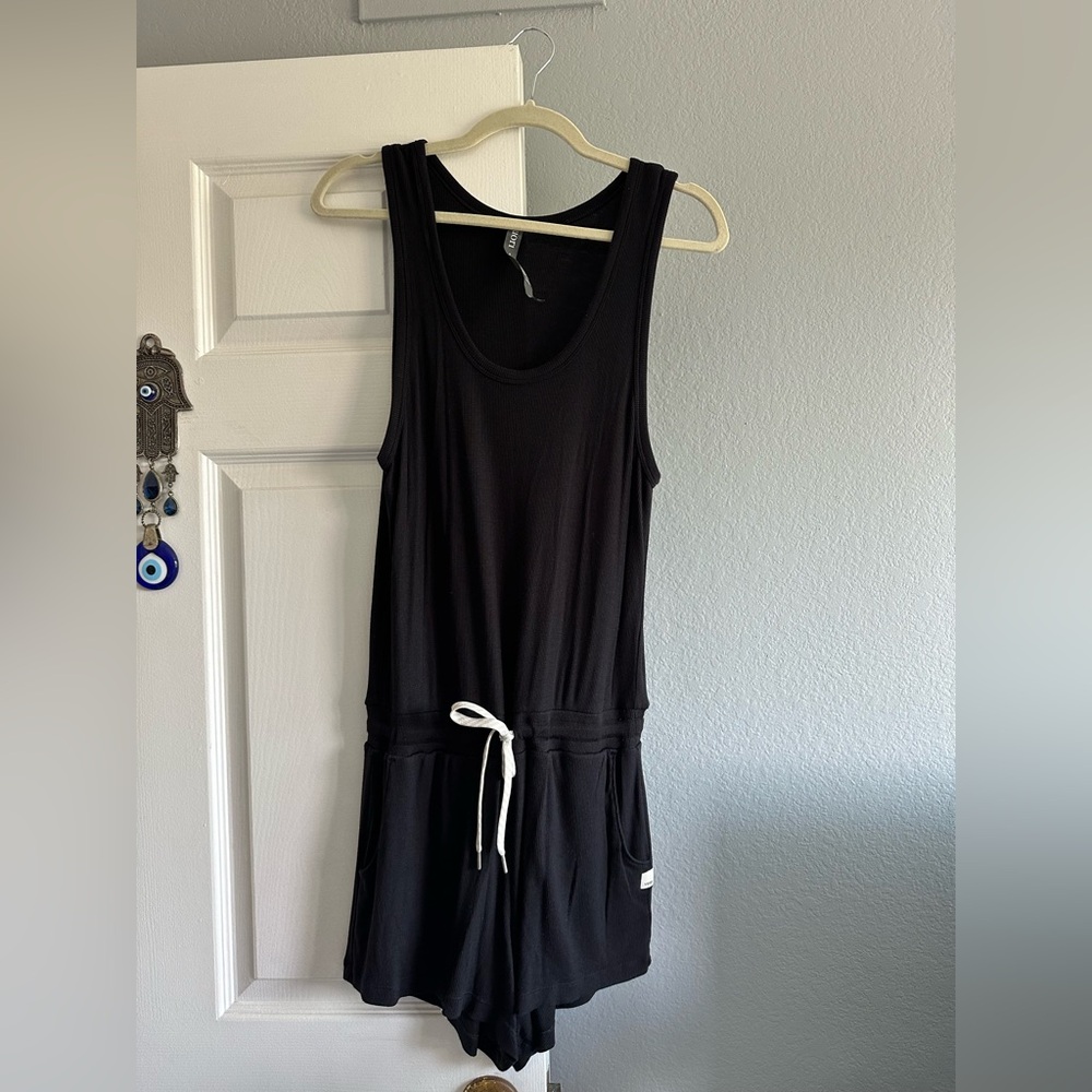 Vuori Torrey Villa Romper. Size Small. Worn few times. In great shape!